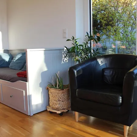 Wh Apartment *